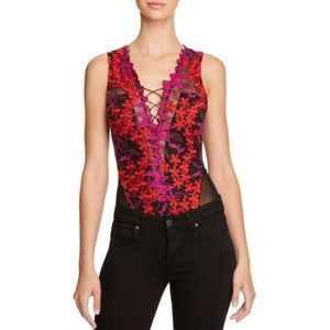 GUESS NWT embroidered bodysuit - sz medium